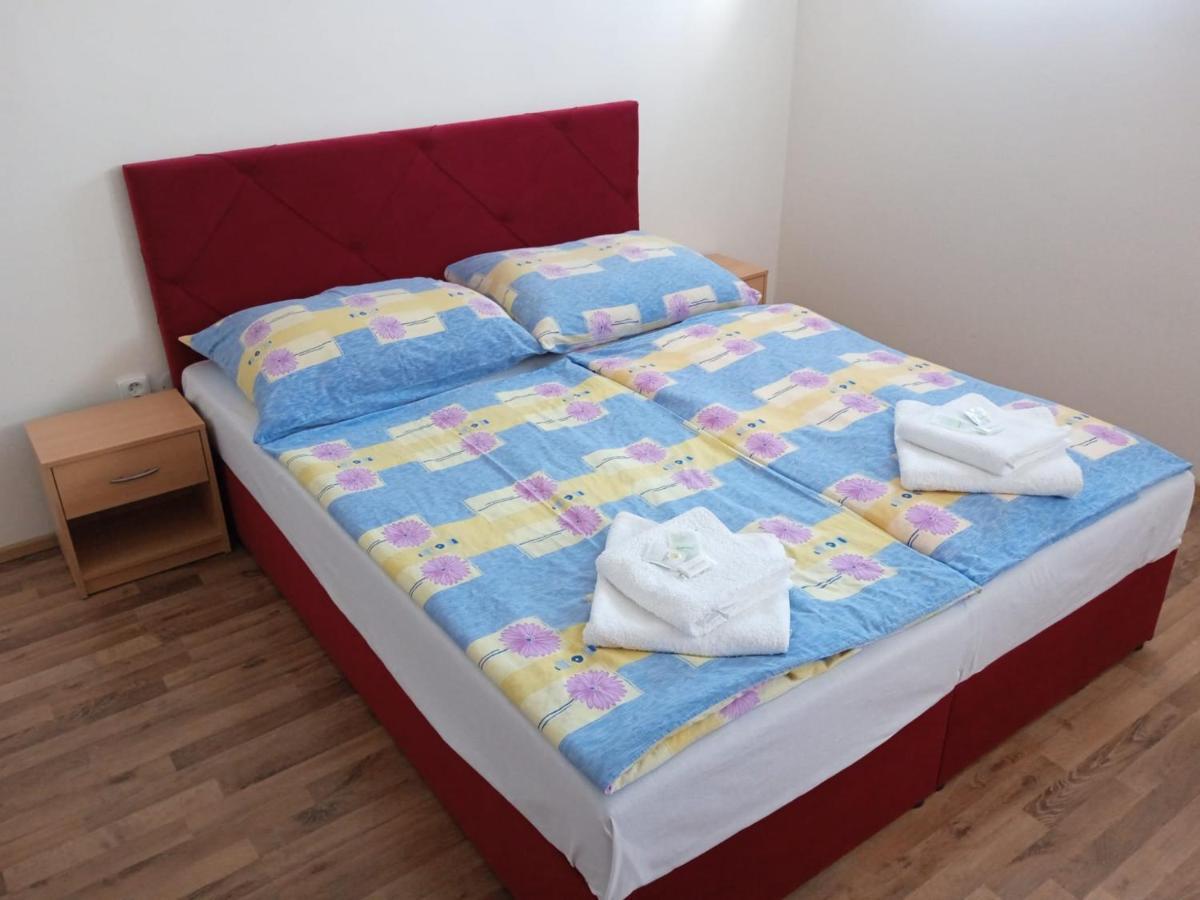 Hotel Forestyma Hodonín Εξωτερικό φωτογραφία