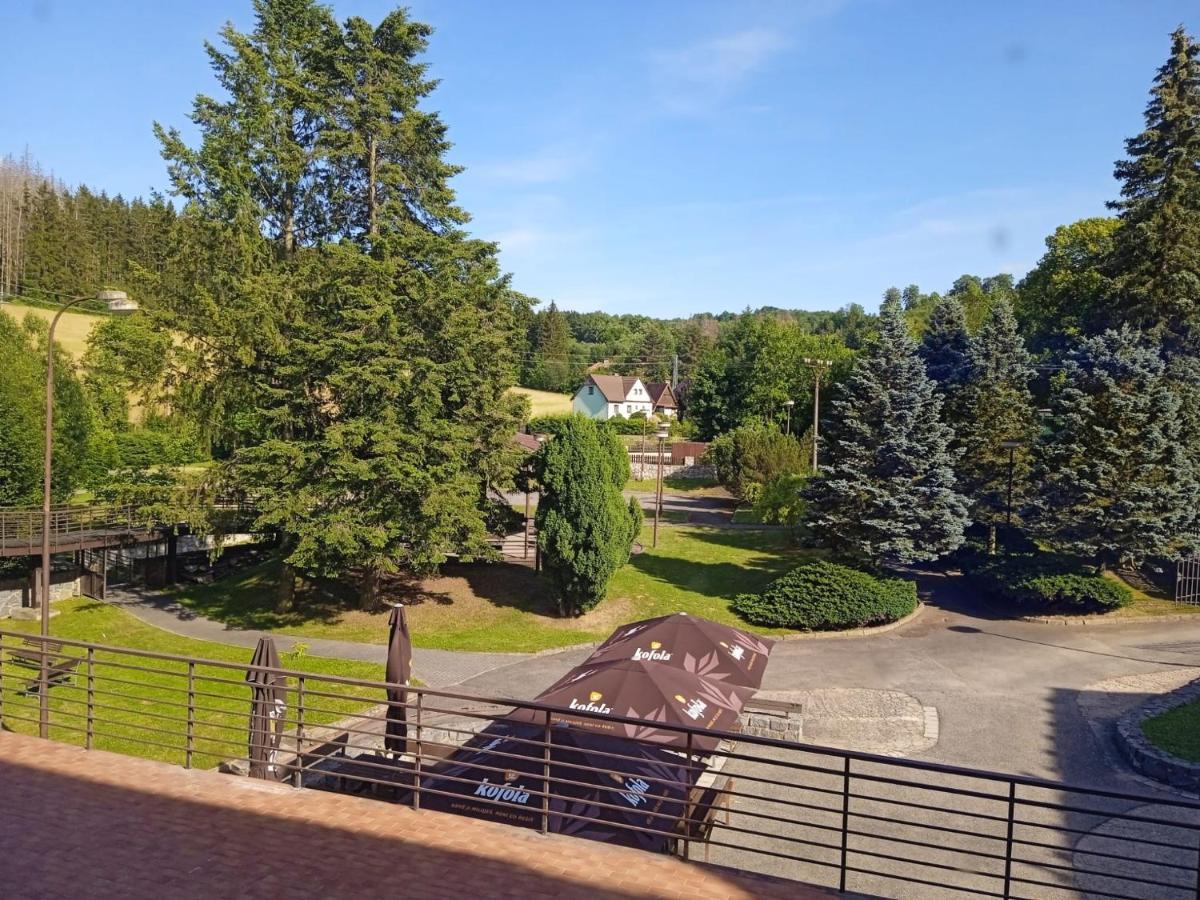 Hotel Forestyma Hodonín Εξωτερικό φωτογραφία